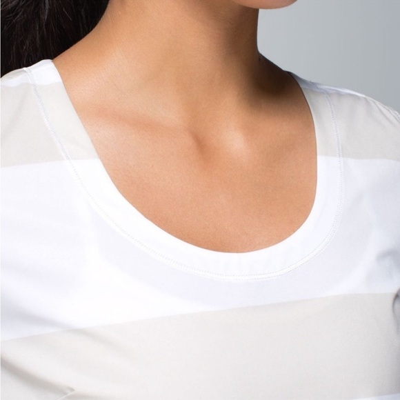 Lululemon Lightened Up Short Sleeve Striped Top | Size 12 - Picture 5 of 13